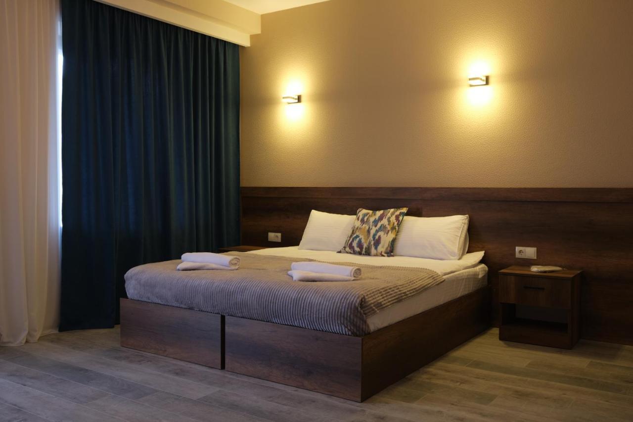 Hotel Axien Kazbegi Exterior foto