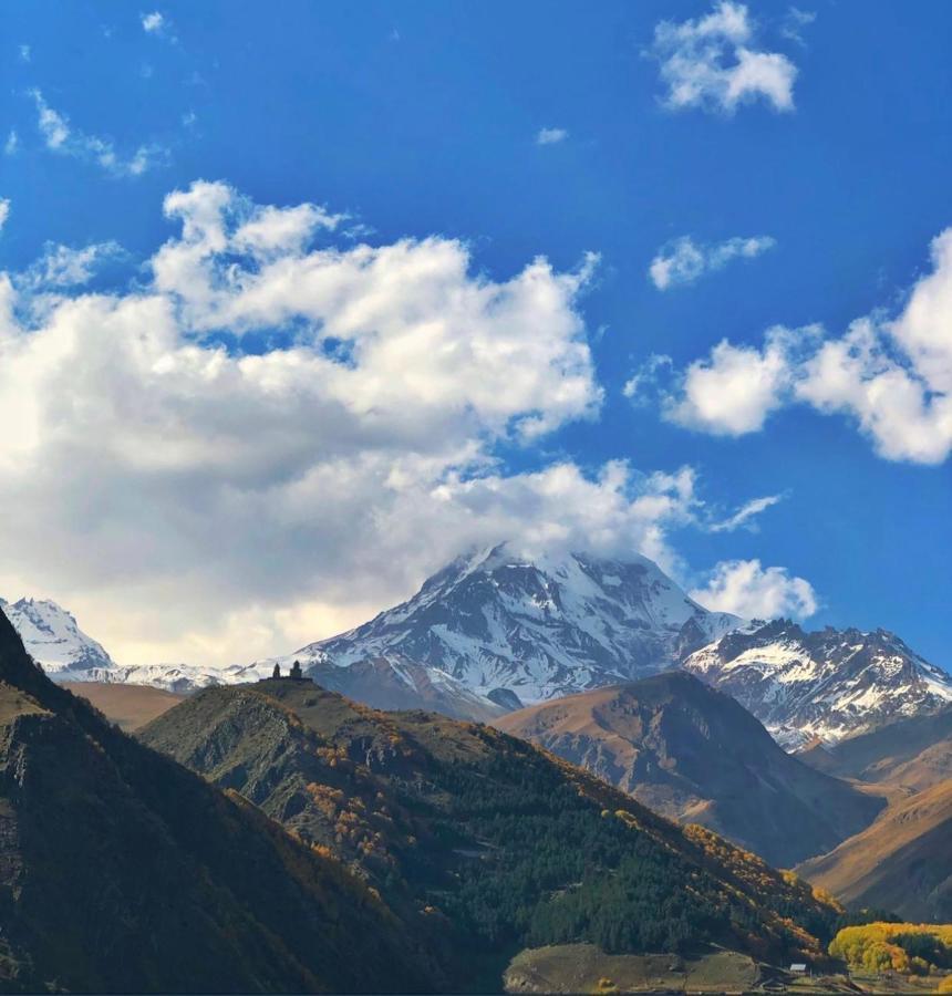 Hotel Axien Kazbegi Exterior foto