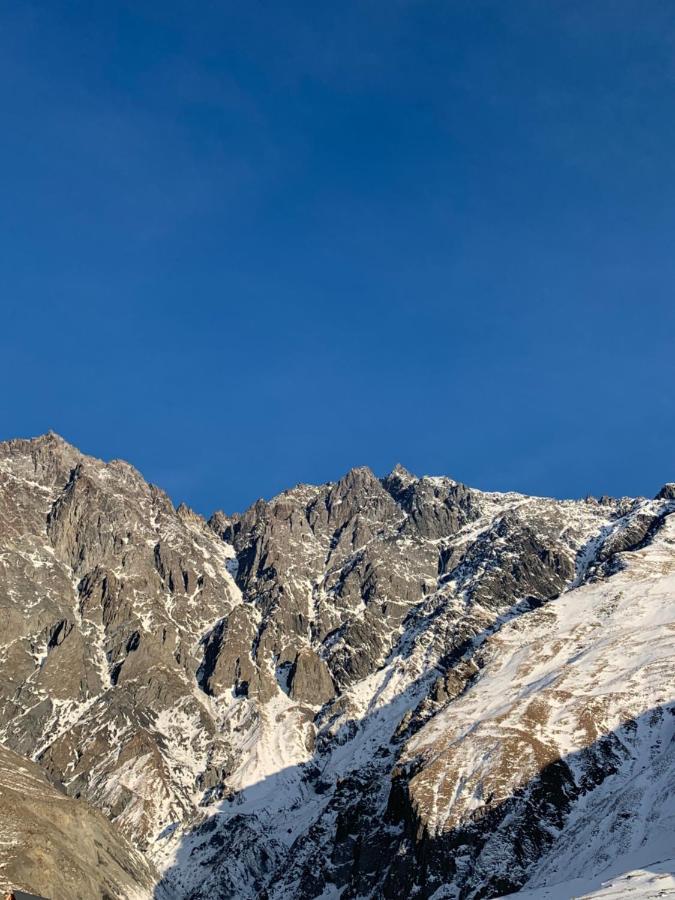 Hotel Axien Kazbegi Exterior foto