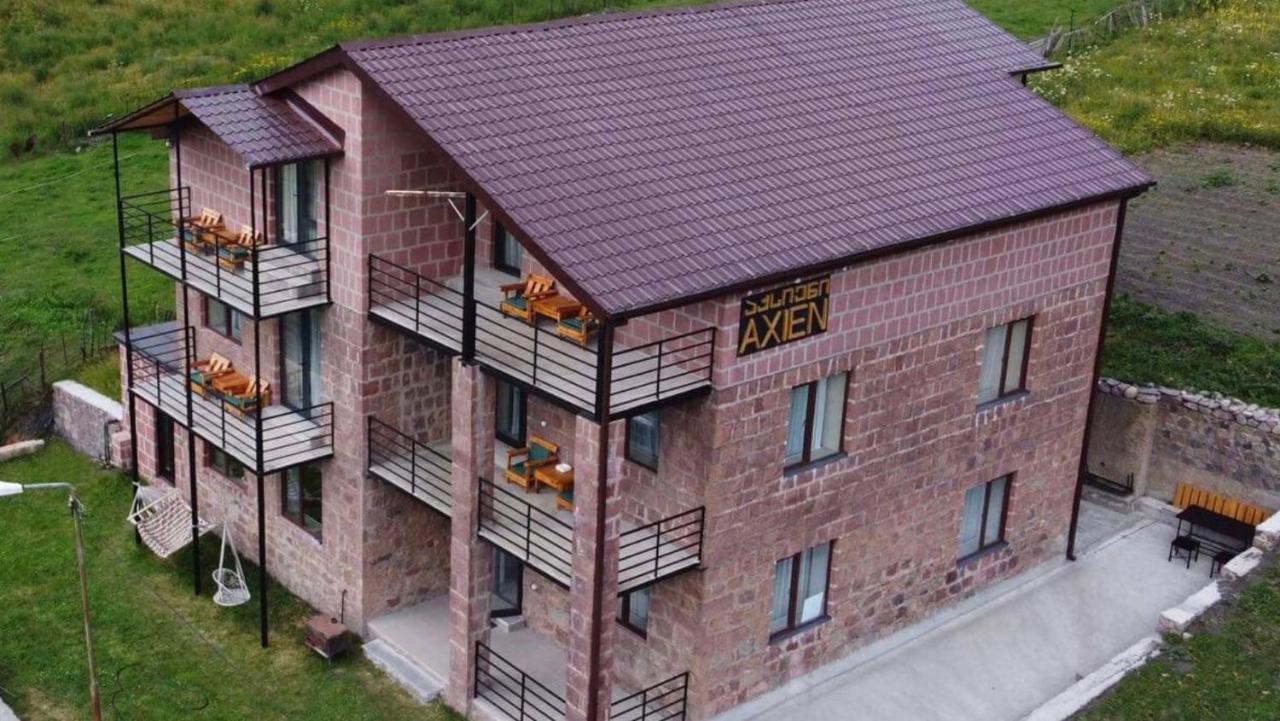Hotel Axien Kazbegi Exterior foto