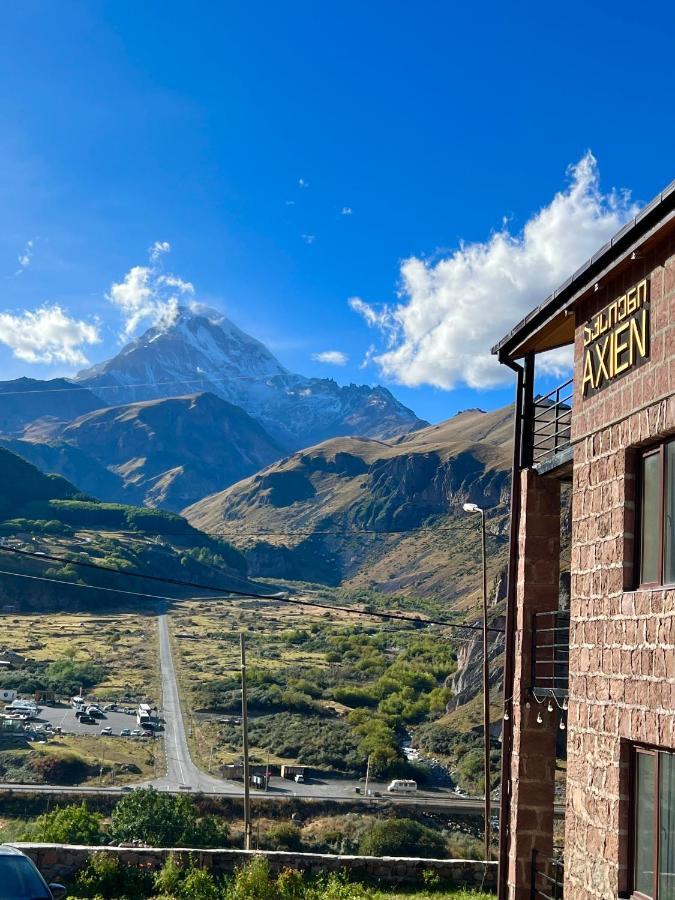 Hotel Axien Kazbegi Exterior foto